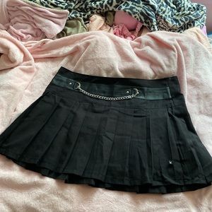 Royal bones skirt